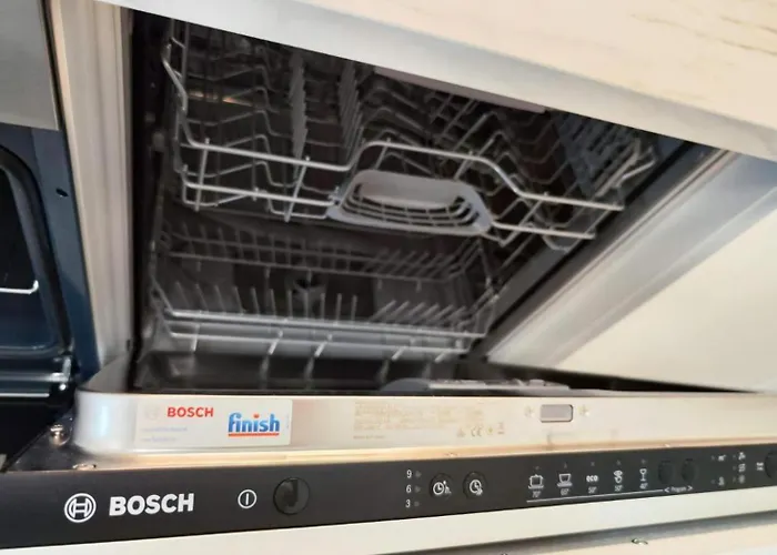 Magnolie Presidential Garden Free Parking Братислава