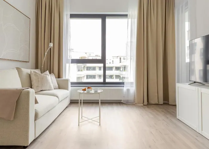 Апартаменты Magnolie Presidential Garden Free Parking *